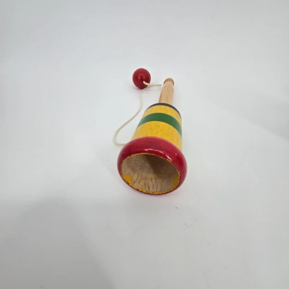 Vintage Wooden Toy & Game Lot Yahtzee Spill & Spell Kaleidoscope Clappers Rattle
